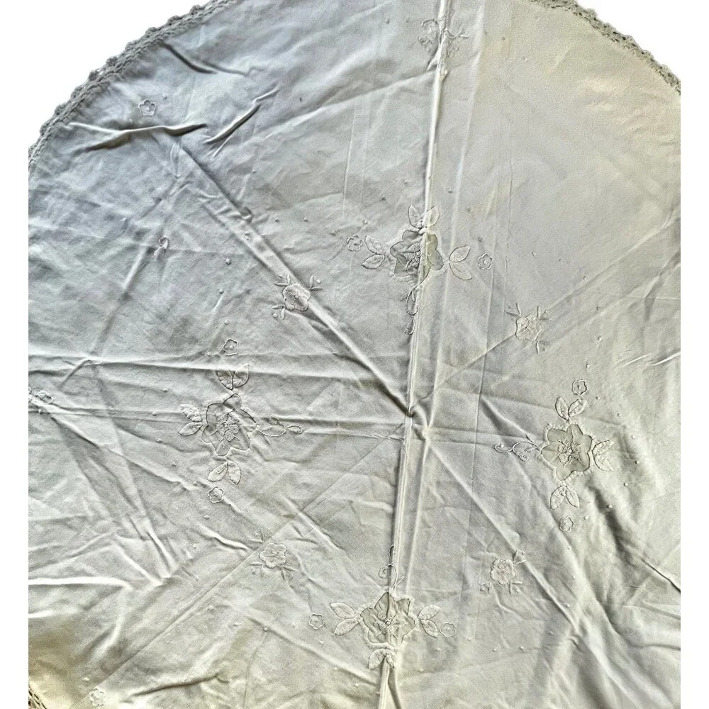 Round Beige Cotton Tablecloth With Madeira Style Appliqué Floral Design 34